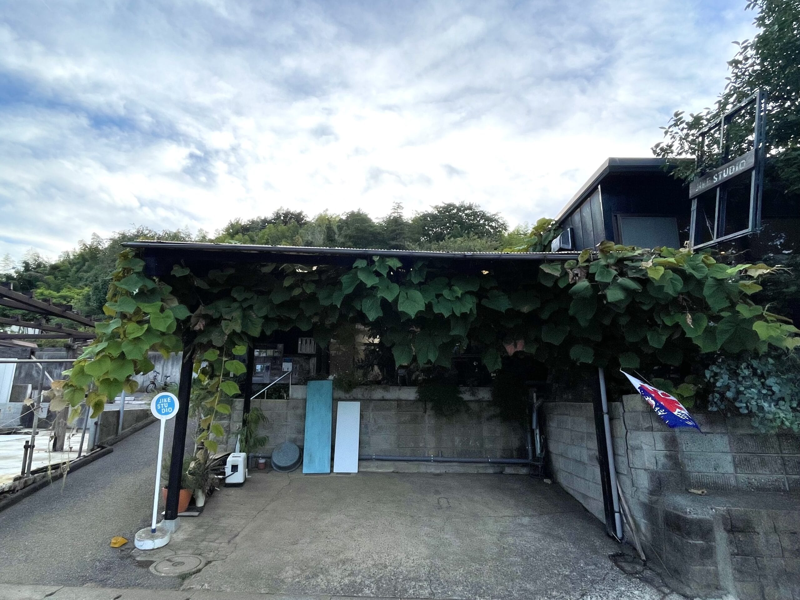 JIKE STUDIOの外観。