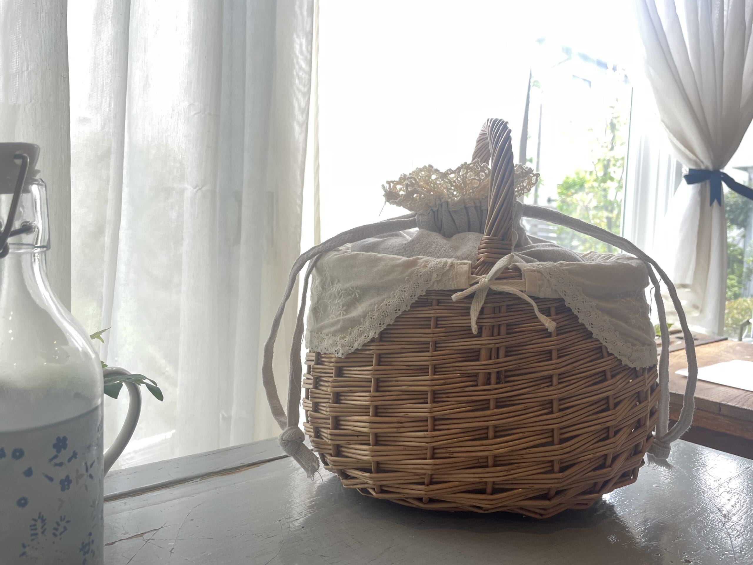 Kazumi×Samansa Mos2コラボのマルチWAYカゴバッグにナチュラルキッチンの巾着袋を入れてみた春夏用アレンジ【写真1】