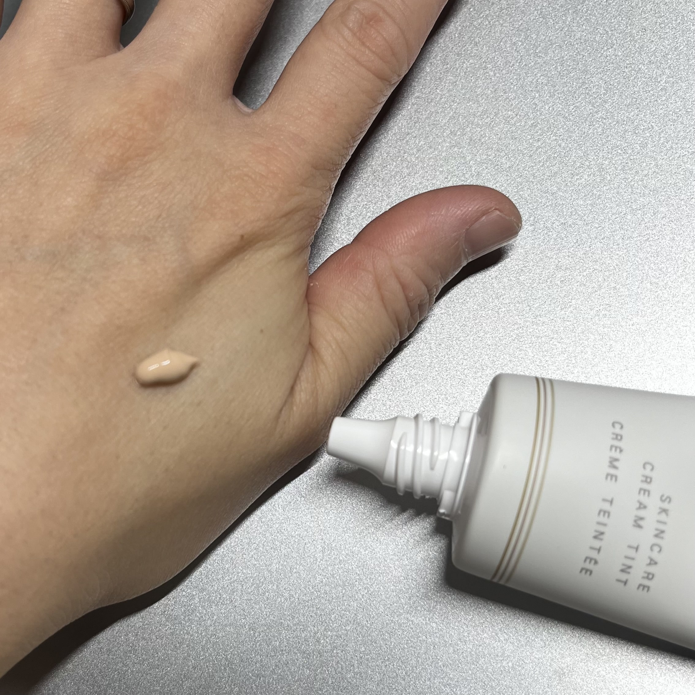 ファンデーション