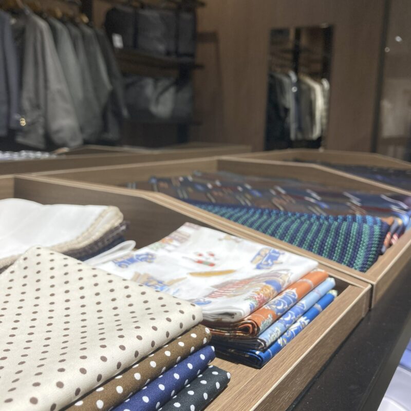 アーバンリサーチドアーズ　ニュウマン高輪店