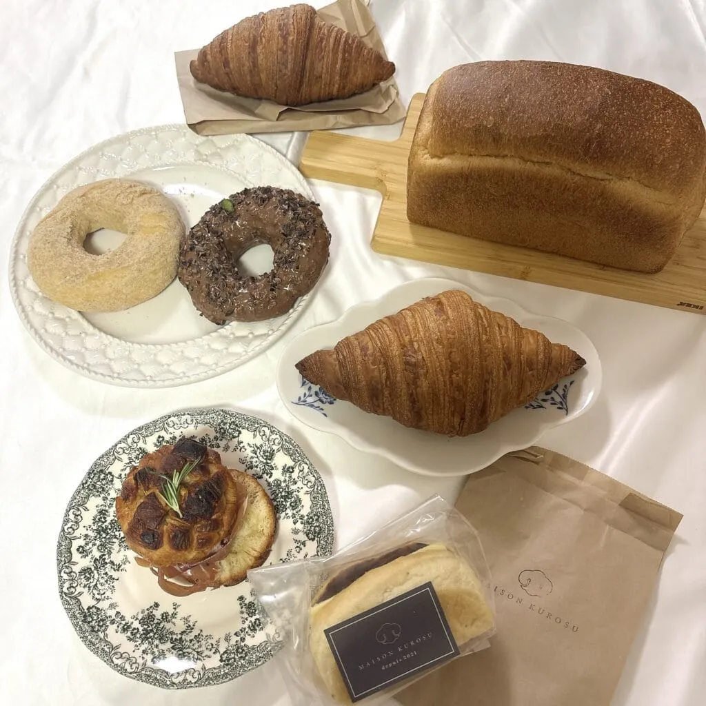 「MAISON KUROSU（メゾンクロス）」購入品　食パン、ドーナツ、クロワッサンなど