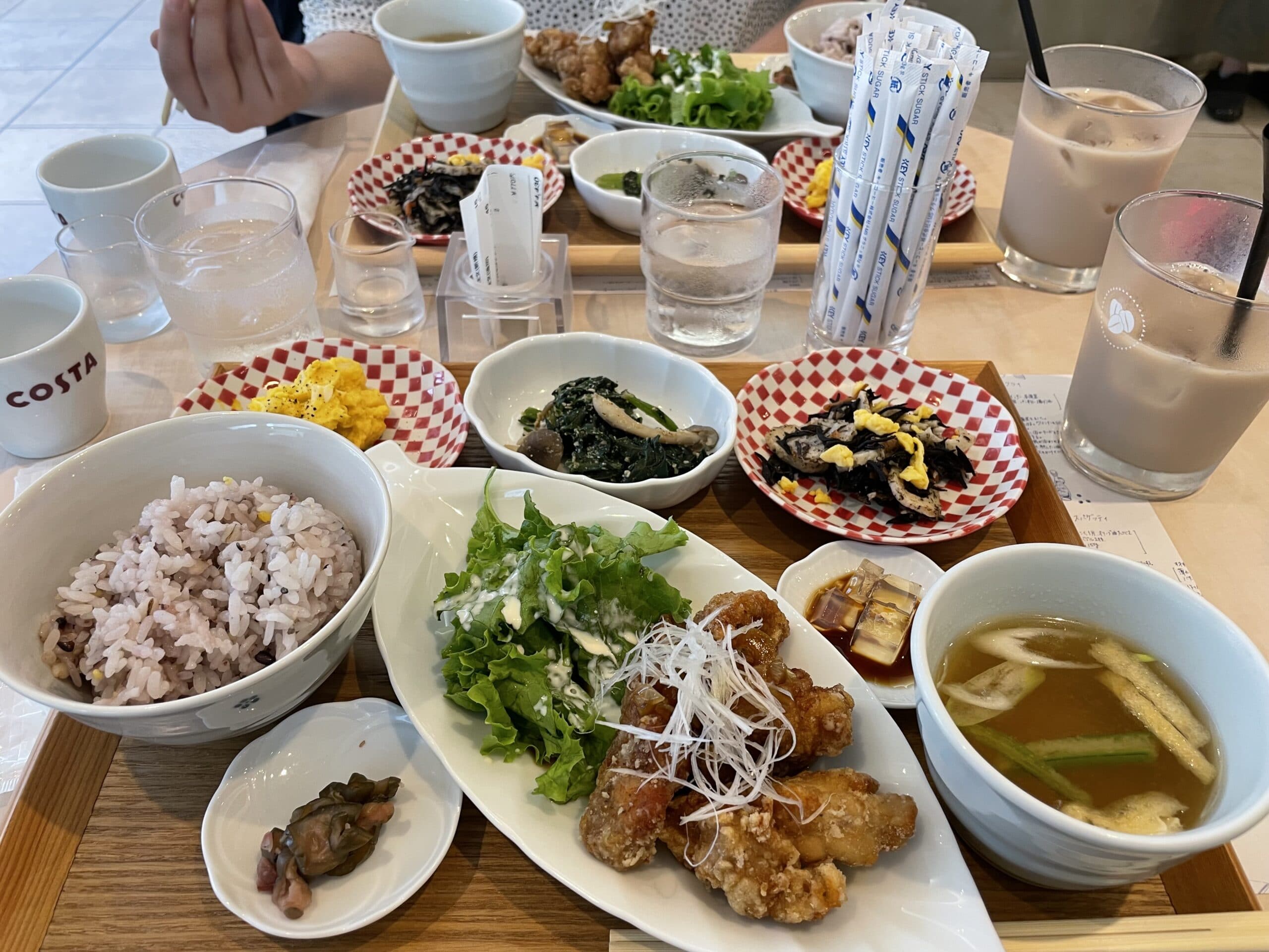 栗原はるみさんのレストラン「ゆとりの空間」での定食ランチの写真【その2】