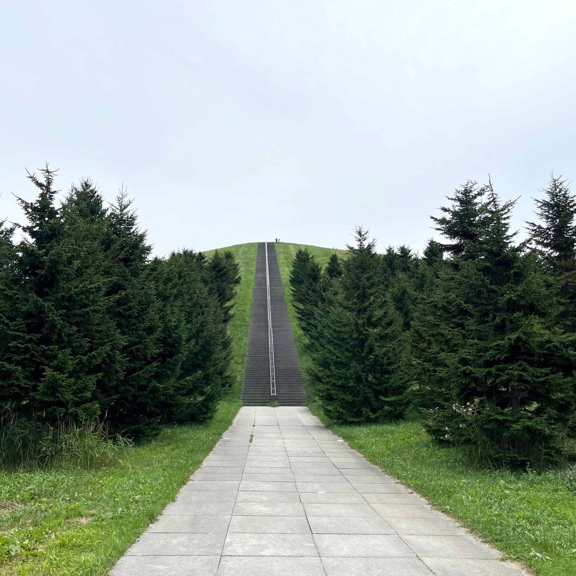 札幌市　モエレ沼公演　イサム・ノグチ
