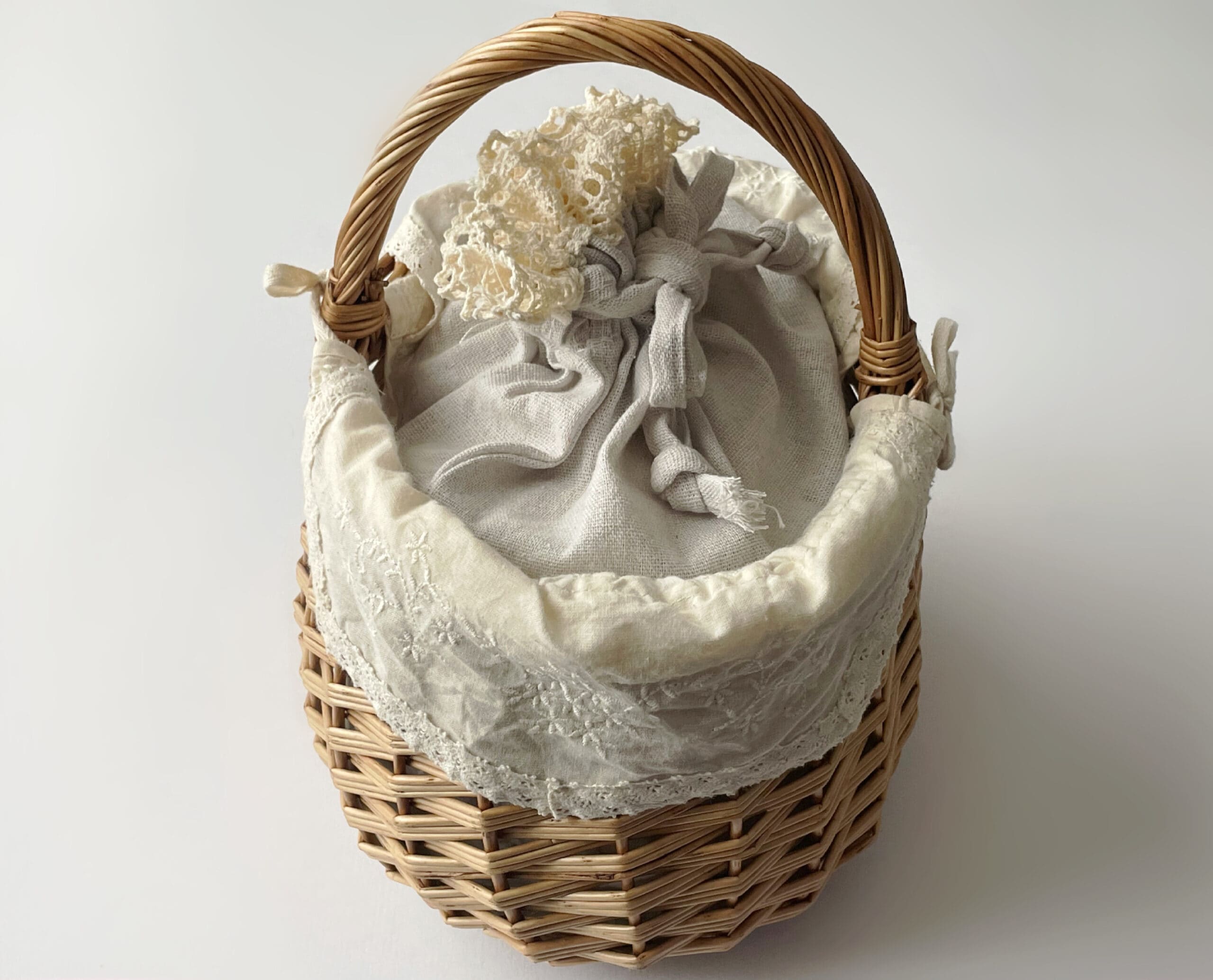 Kazumi×Samansa Mos2コラボのマルチWAYカゴバッグにナチュラルキッチンの巾着袋を入れてみた春夏用アレンジ【写真4】