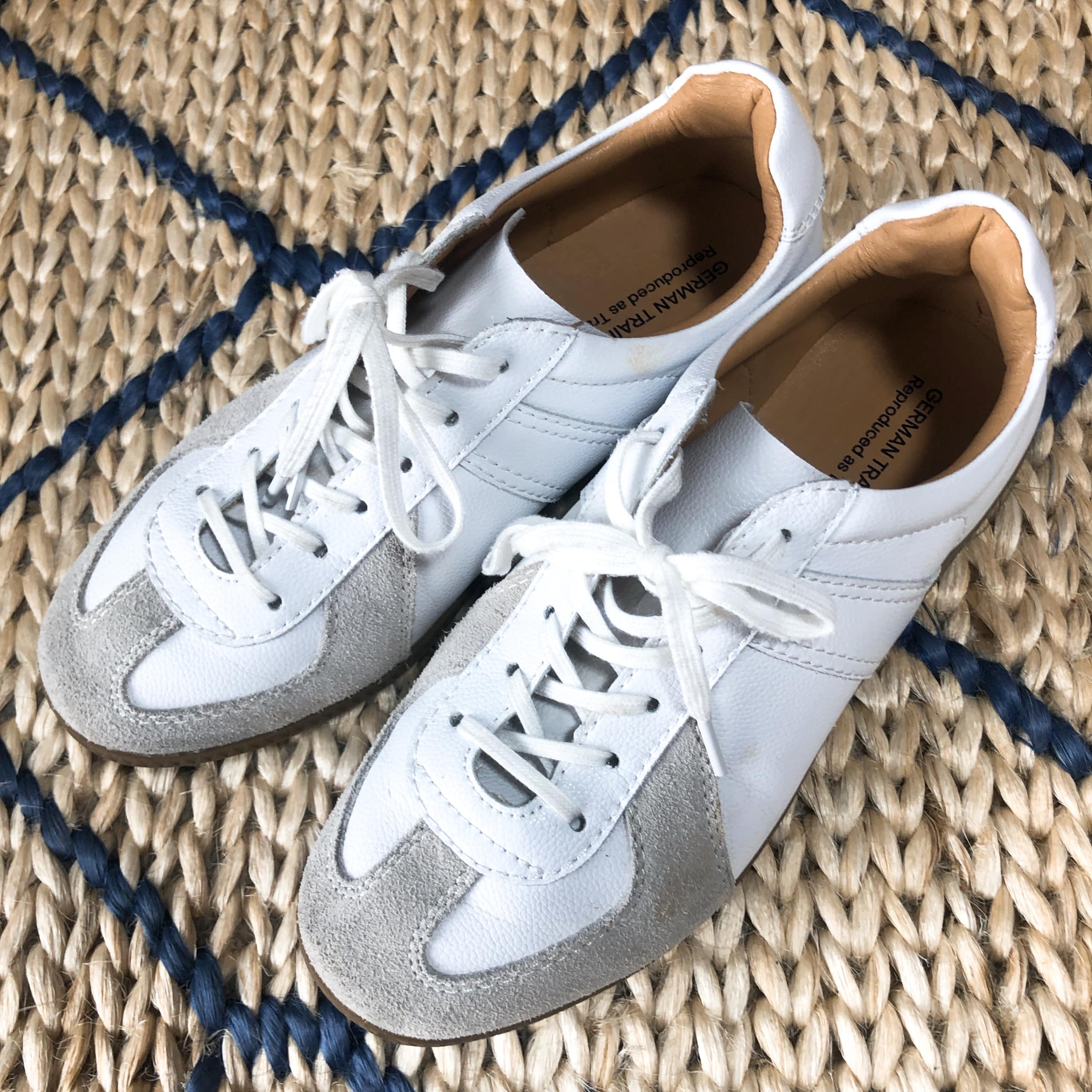 スニーカー　ニューバランス　ジャーマントレーナー　ナイキ　725