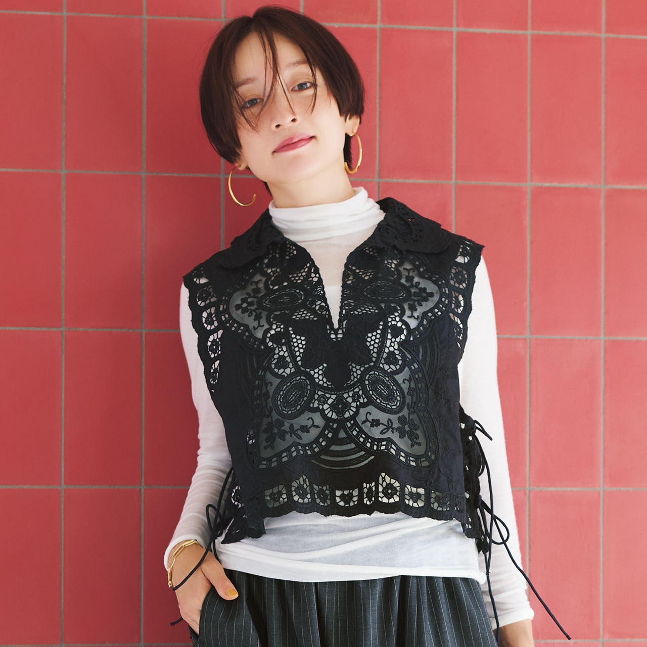 Curensology（カレンソロジー）【洗える】エンブロイダリーブラウス