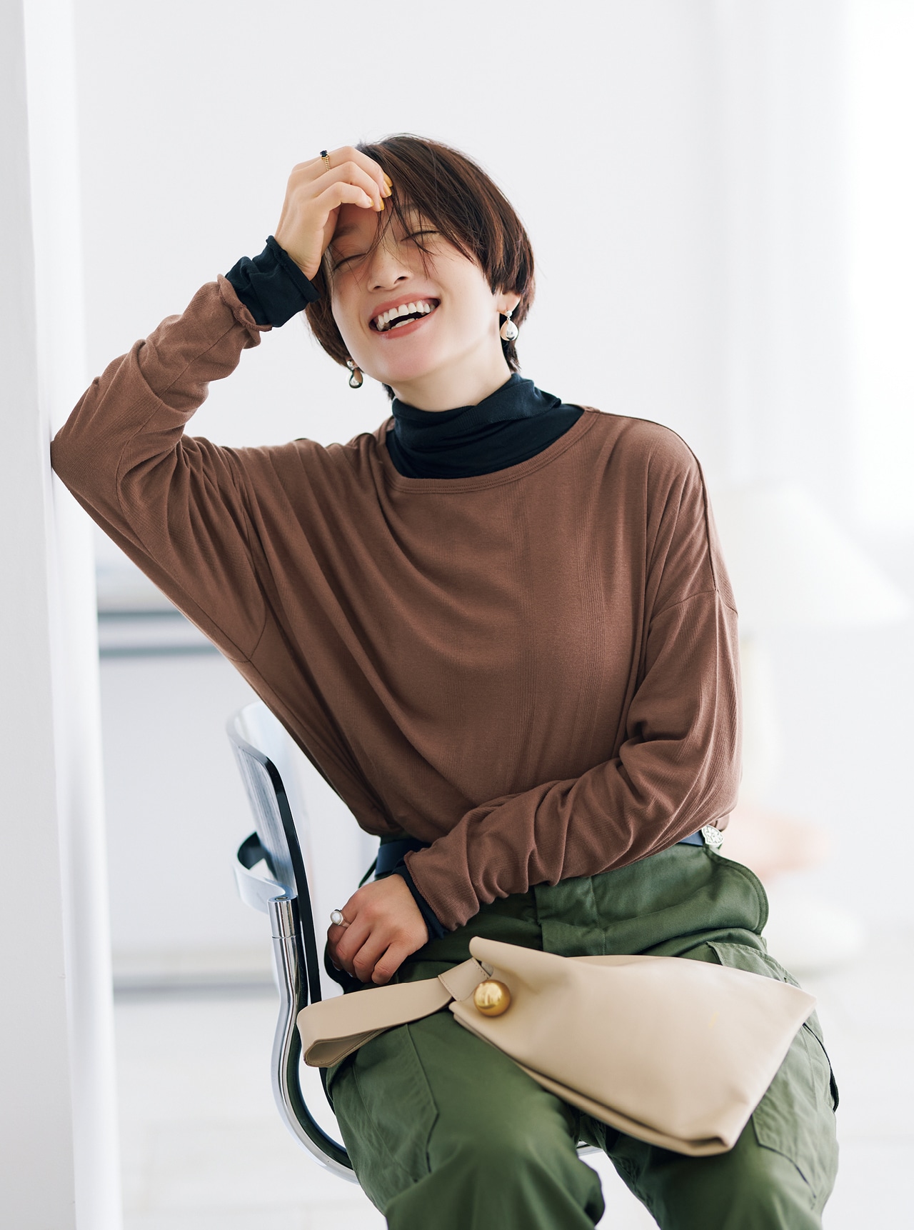 高山 都さんのLEE限定 LEEマルシェ初 Robert P.Miller（ロバート ピー・ミラー）【洗える】【LEE別注】タートルネック＋プルオーバーセットのコーデ