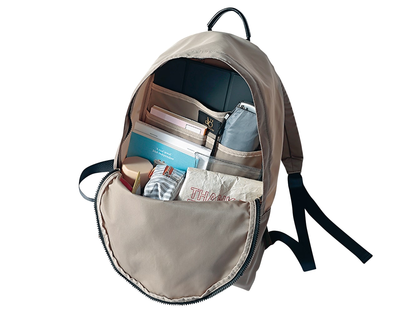  A4サイズがすっきり収まる リュック