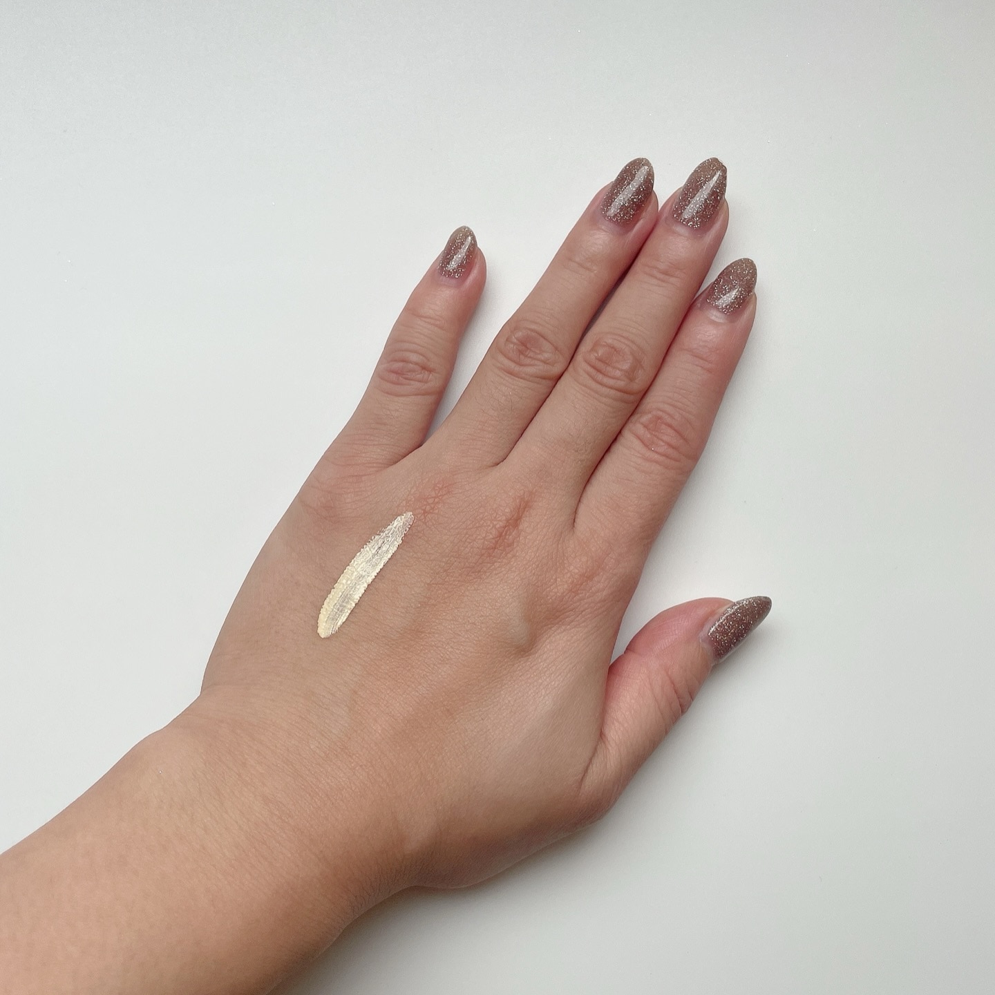 Naturaglace（ナチュラグラッセ）カラーコレクター 02 クリームイエロー