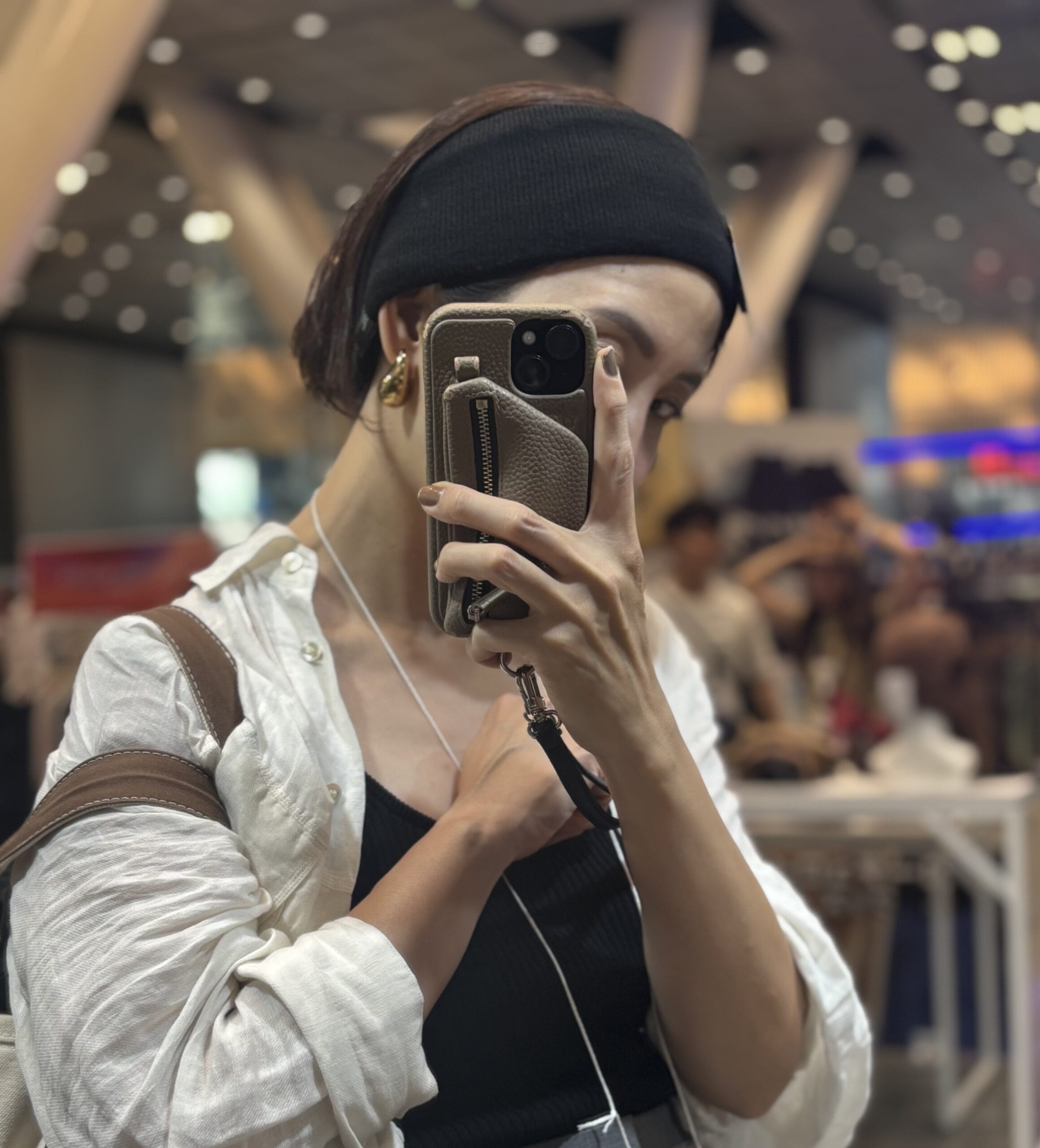 ワークマン　３Mストレッチ シンサレートイヤーバンドを着用