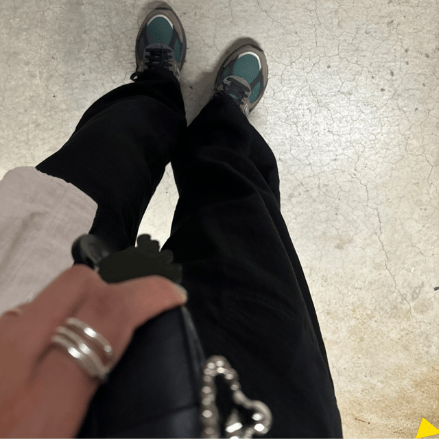 「ニューバランス2010」Dockside with Indigo　コーデ足元