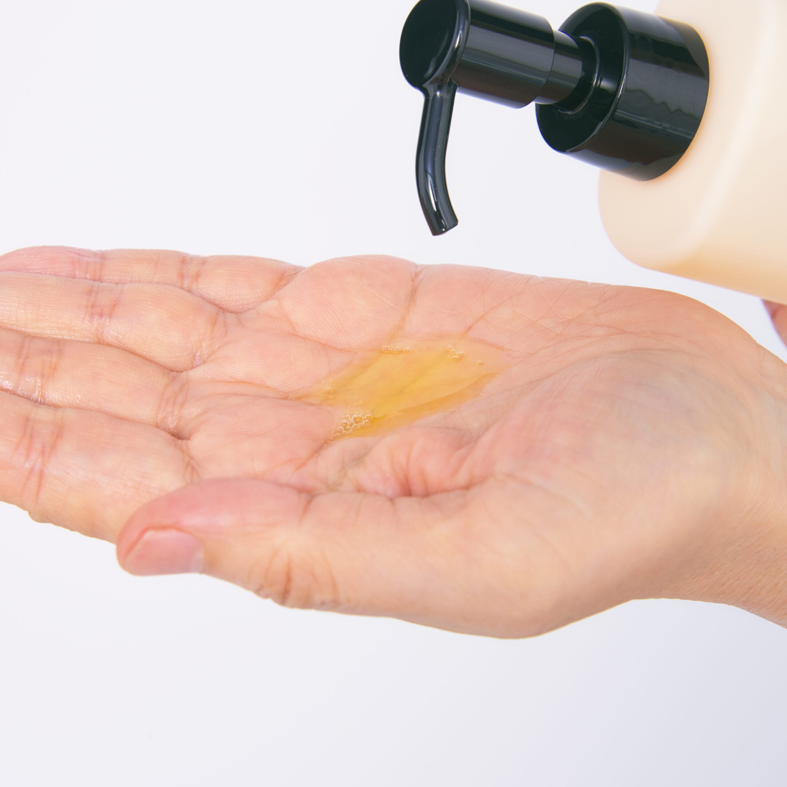 ナーチャリング クレンジングセラムを使ってみた！