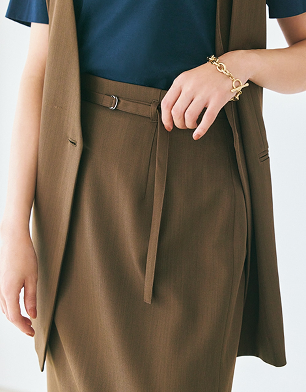 カートには共布の細ベルトが付属