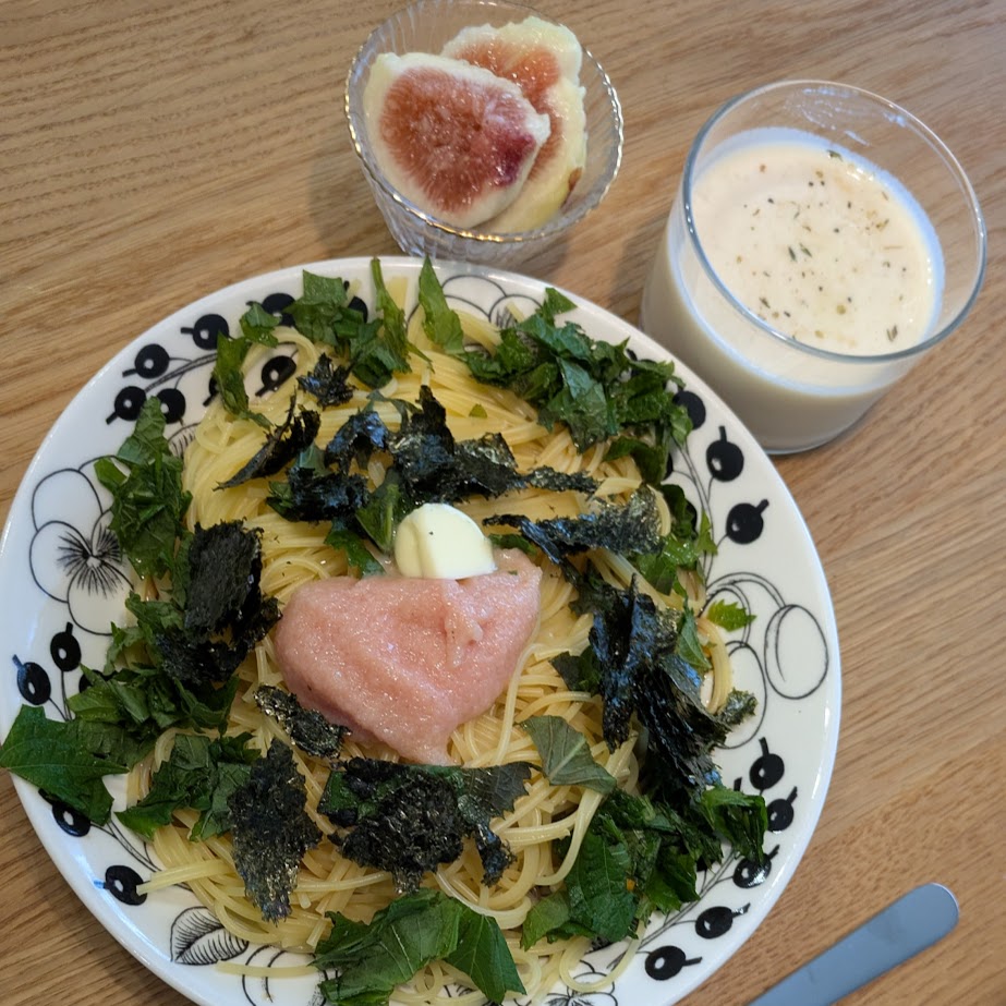 たらこパスタ　無花果　ビシソワーズ