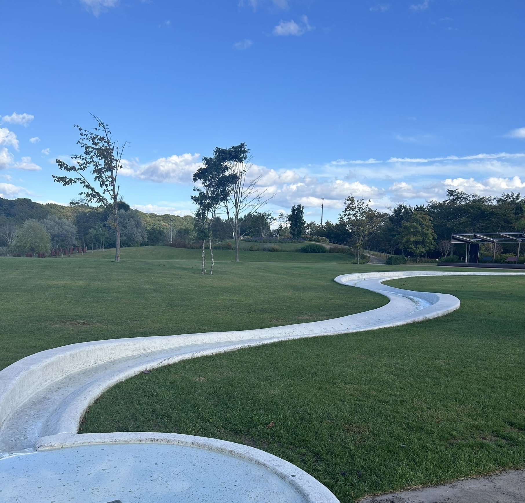 北海道・白老町虎杖浜にある「ナチュラルアイランド」ガーデン