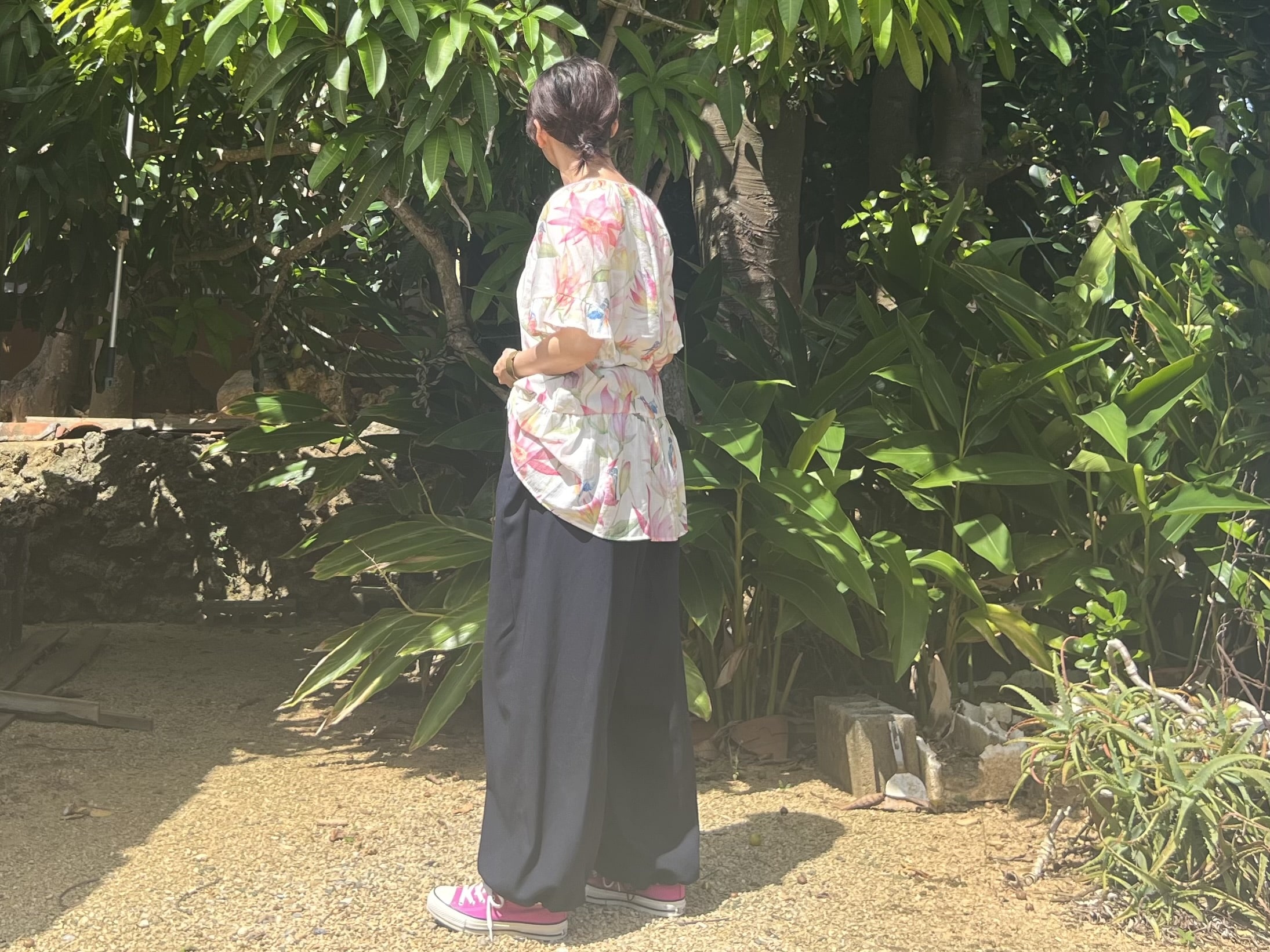 【H＆M】【H&M】残暑に映えるリボン付きチュニックドレス「Tie-detail tunic dress」TB icoco