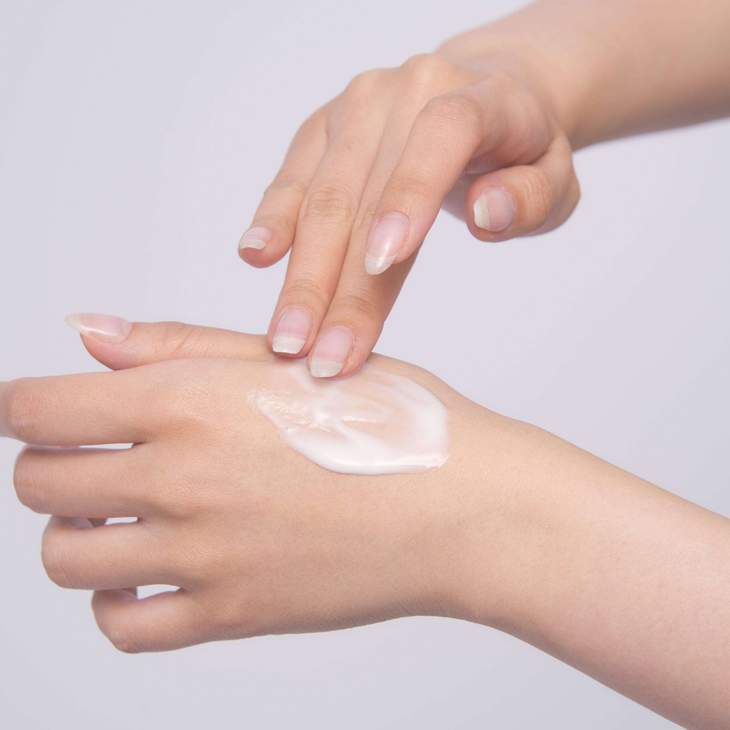 トリクセラ モイストスキンバリア ミルクをのばしたところ。