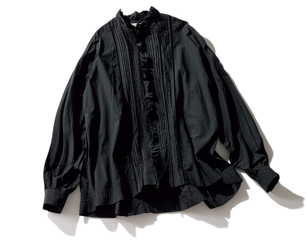 TOUJOURS（トゥジュー）のフリル衿ブラウス　￥59400