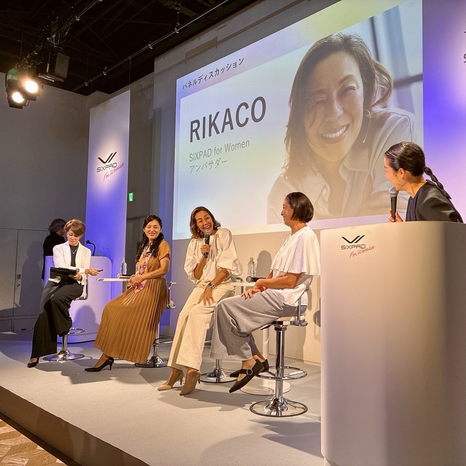シックスパッドイベントのパネルディスカッションの様子