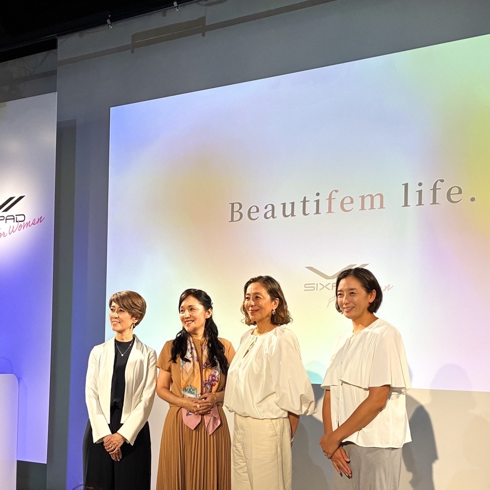 イベント登壇者の記念撮影の様子