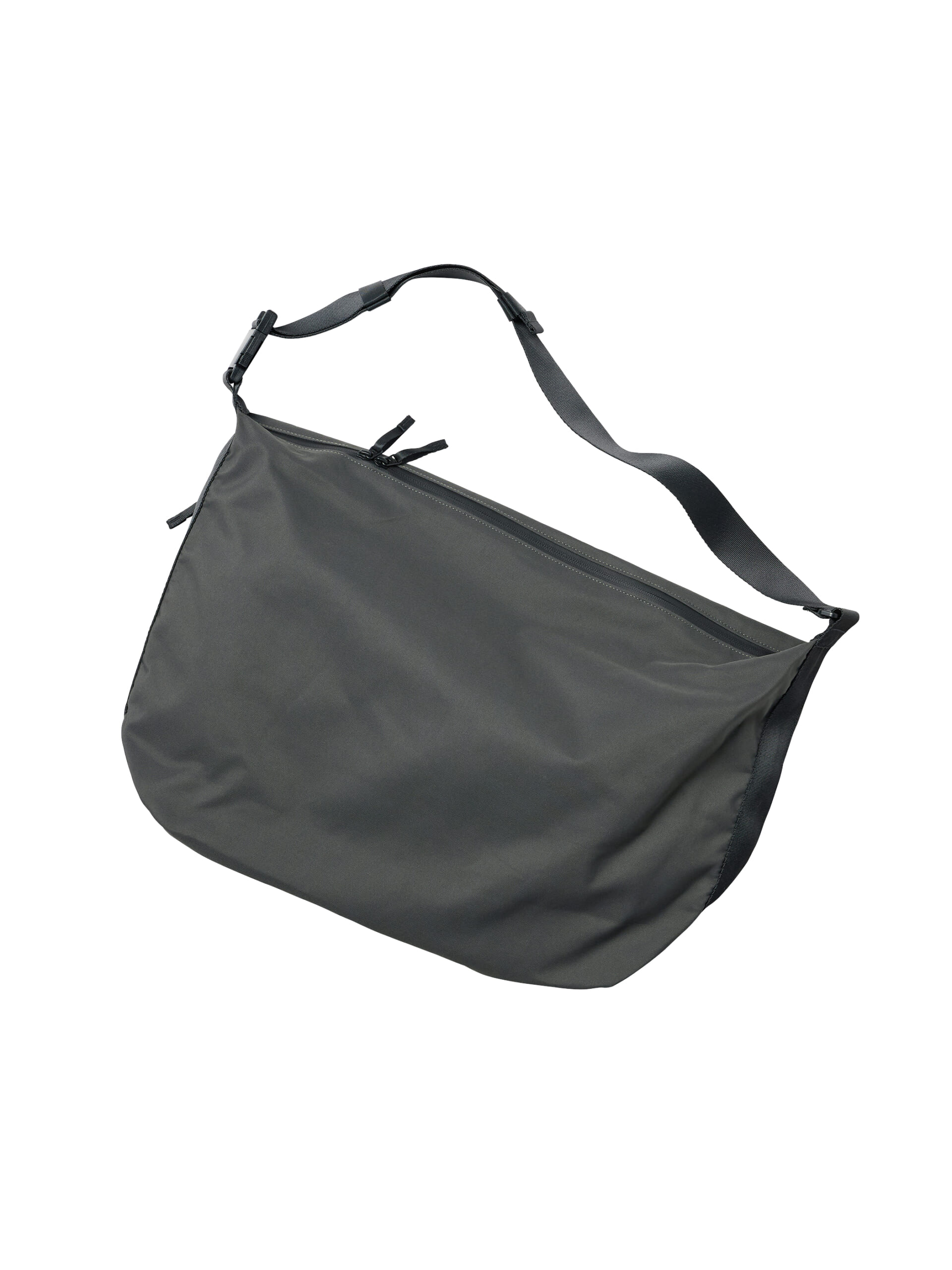 ユニクロユー　2025秋冬　メッセンジャーショルダーバッグ