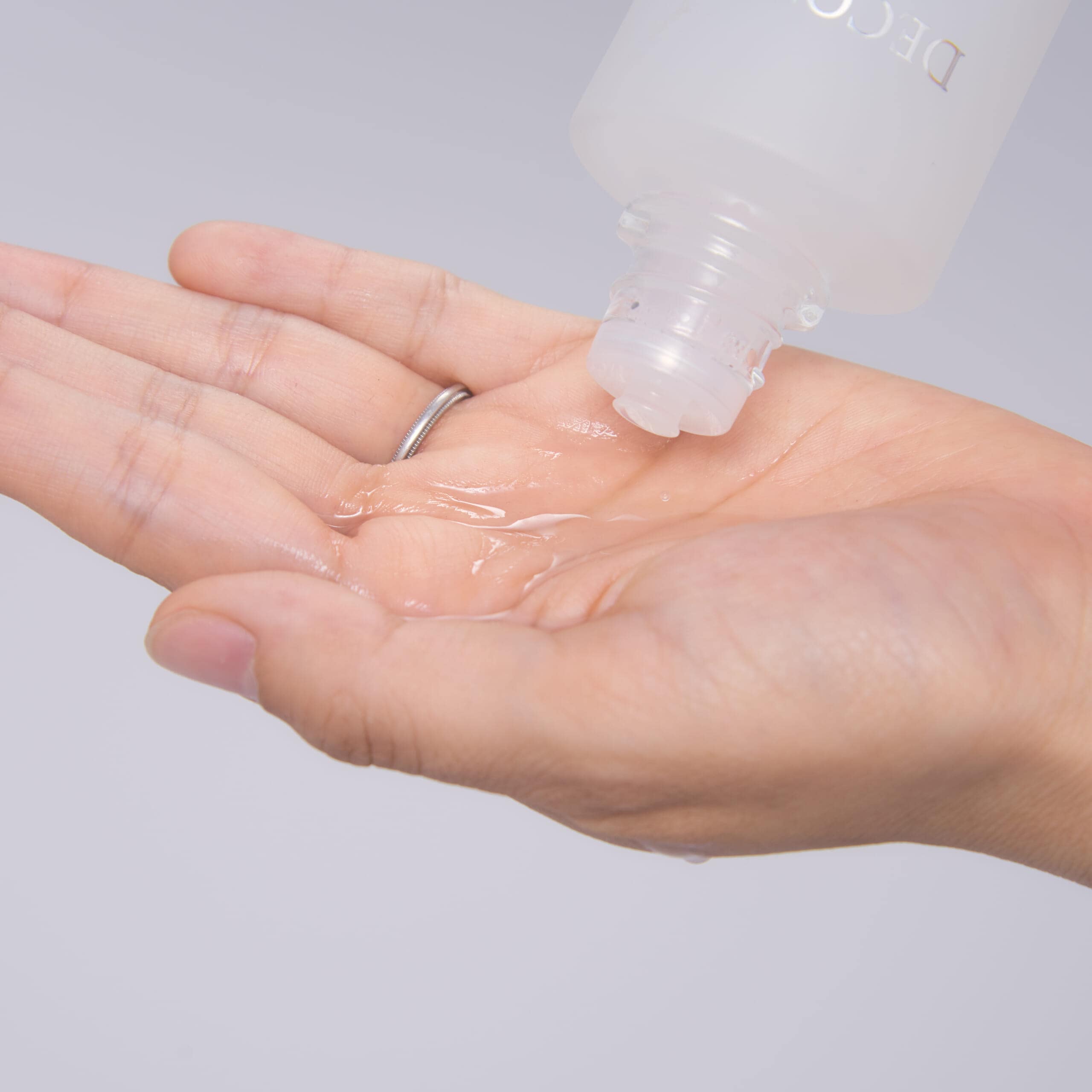 ユース パワー エッセンス ローションを使ってみた！