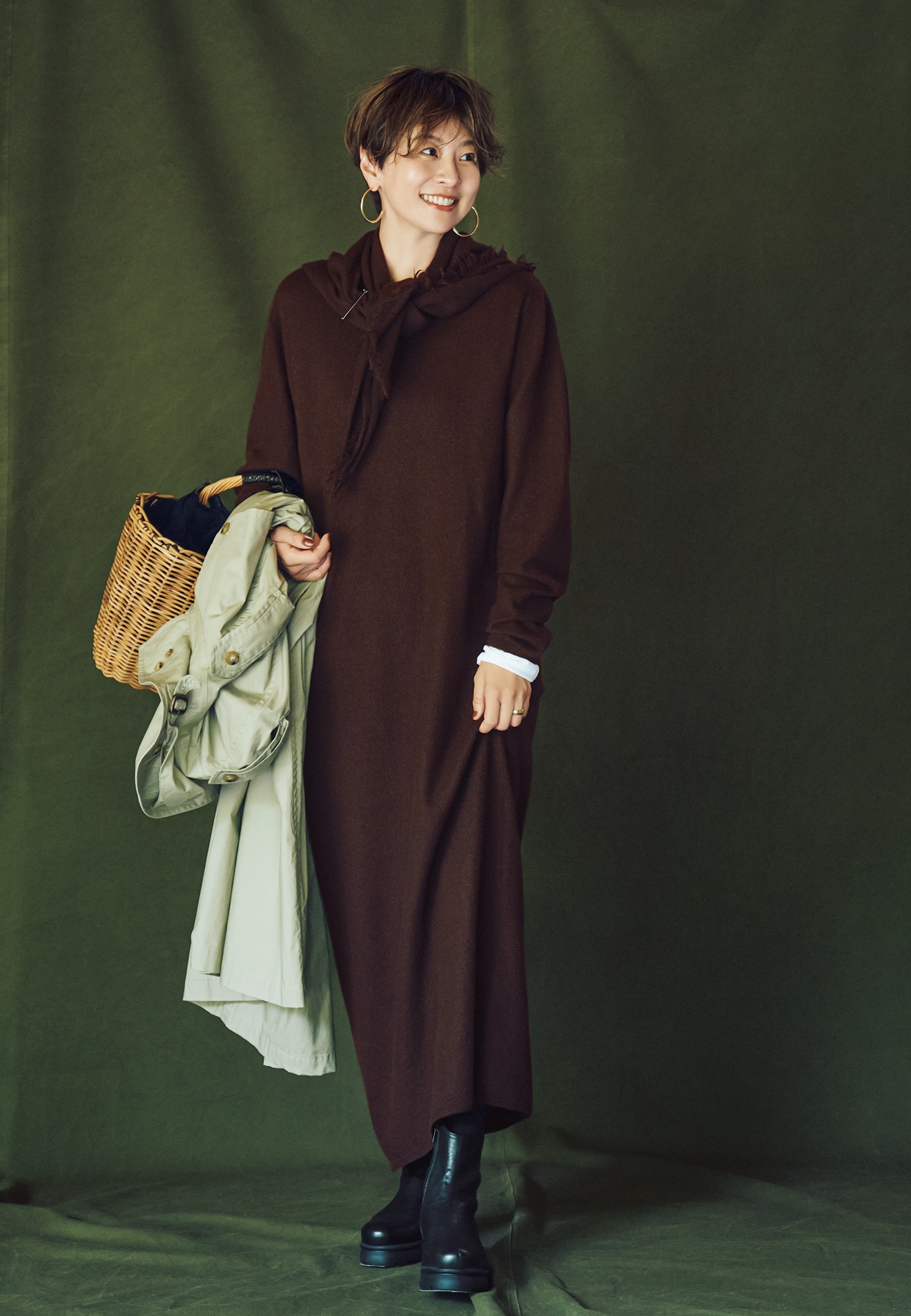 五明祐子さんのYLÈVE（イレーヴ）【五明祐子さんセレクト】ULTRAFINE MERINO WOOL MILLED KN OPのコーデ