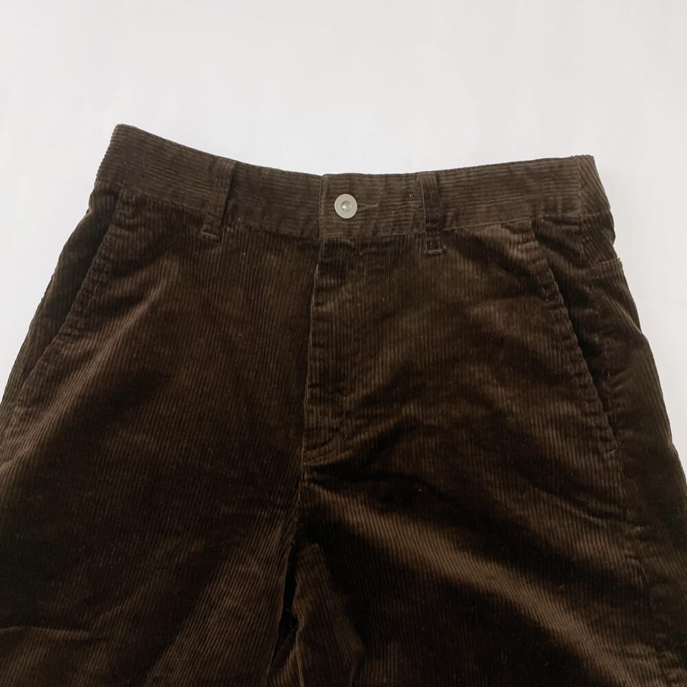 UNIQLO　コーデュロイカーブパンツ