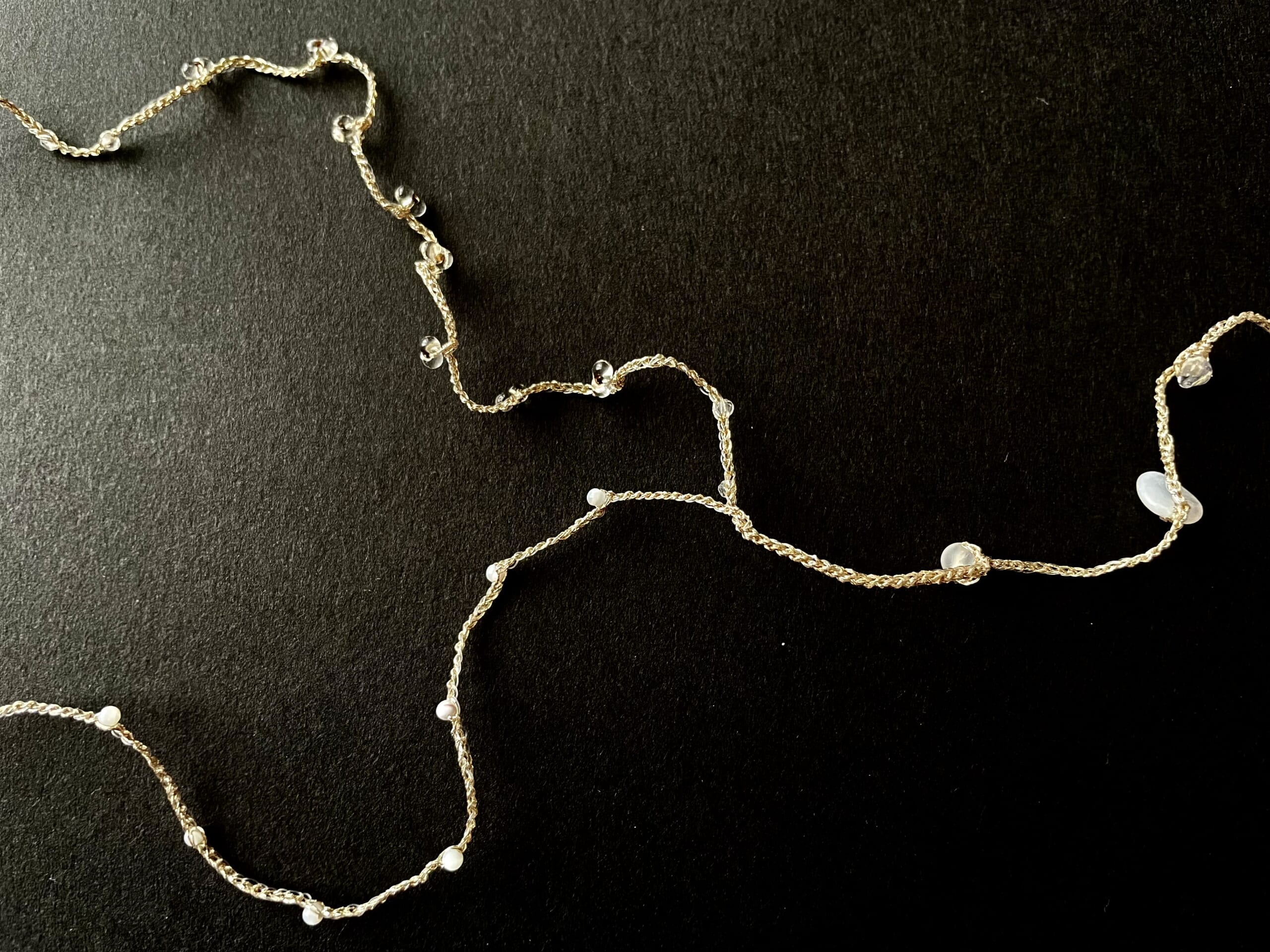 Applepheromone（アップルフェロモン）の2連のロングネックレス写真その2