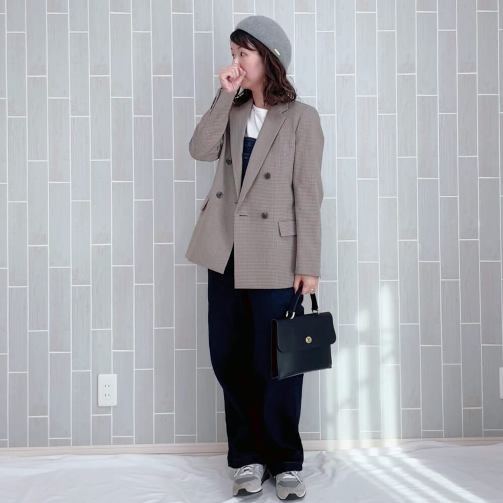 UNIQLO　コーデユ ュロイカーブパンツ　ダブルジャケット　着回しコーデ