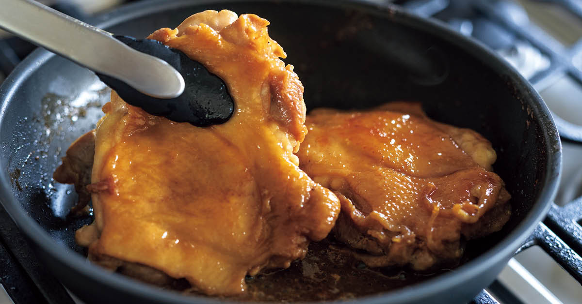 鶏肉のガーリックバター煮