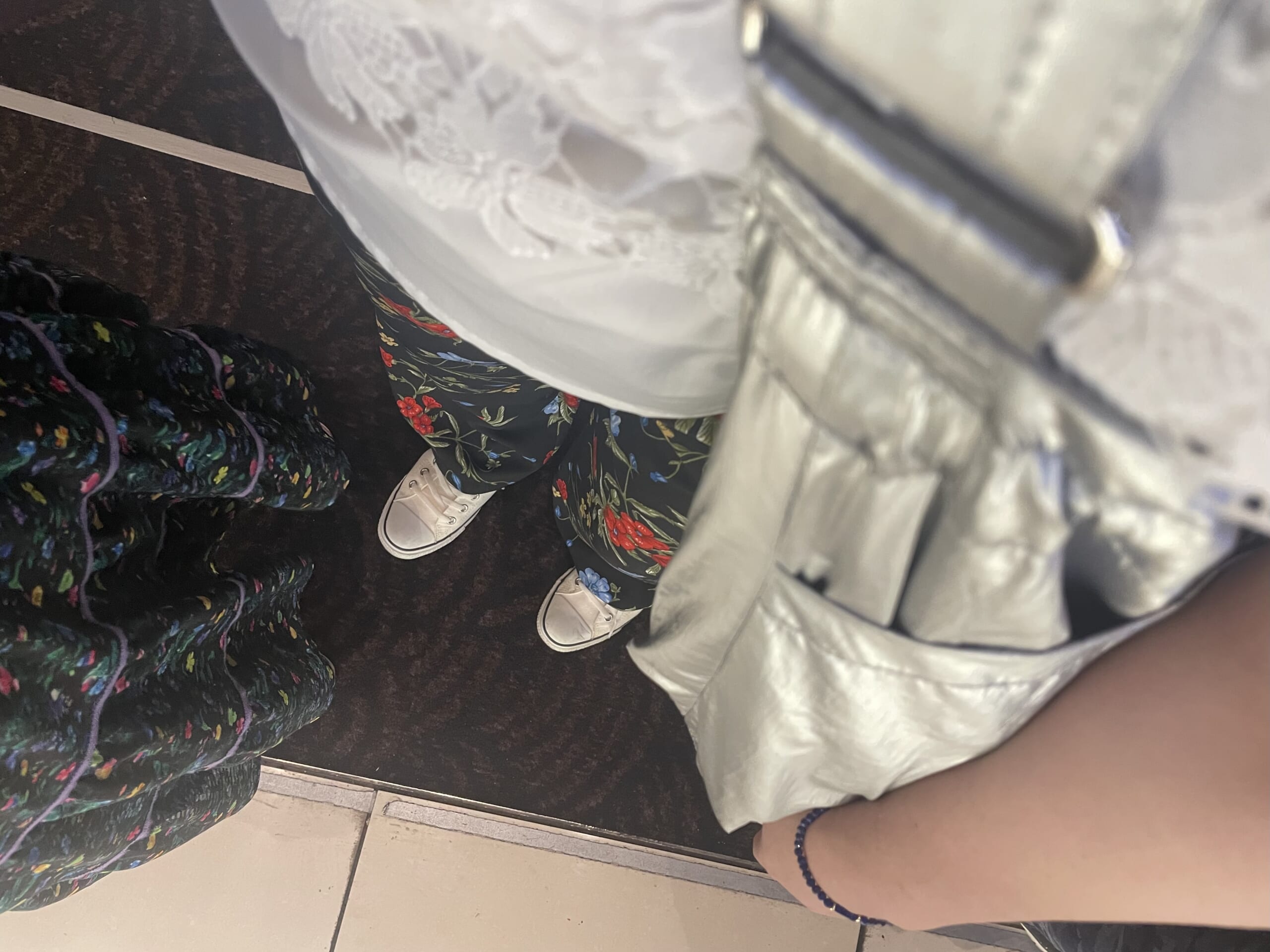 40代女性の2025年9月下旬のリアルコーデ【足元写真4】