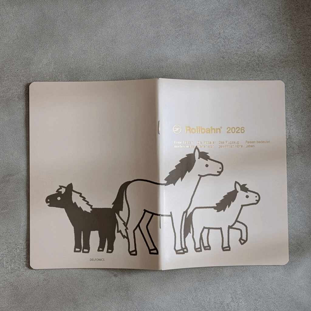 Rollbahn「手帳 2026／ ロルバーンノートダイアリー ポニー B6」表紙と裏表紙でつながるイラスト