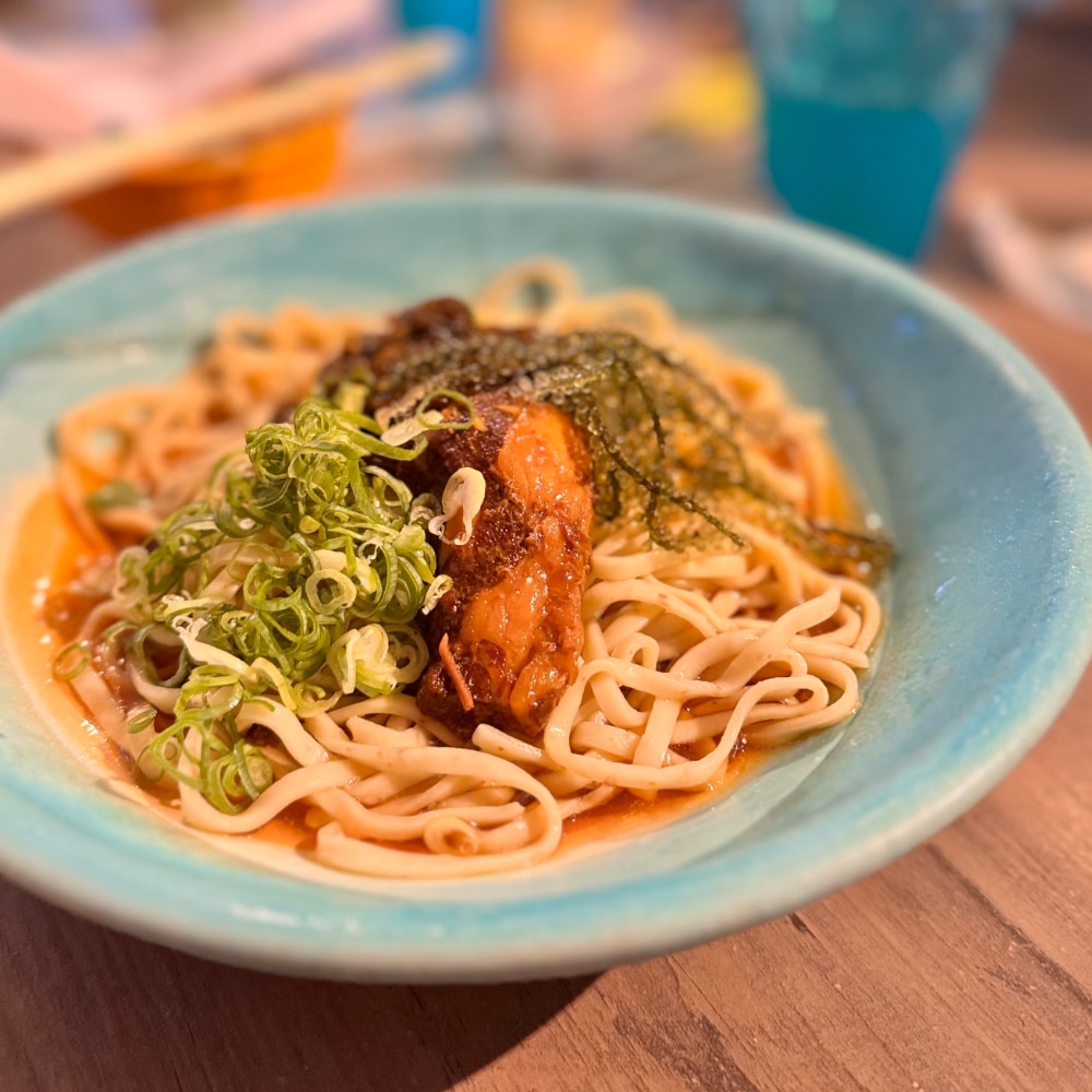 モアブルー　MORE BLUE 沖縄そば　ソーキそば