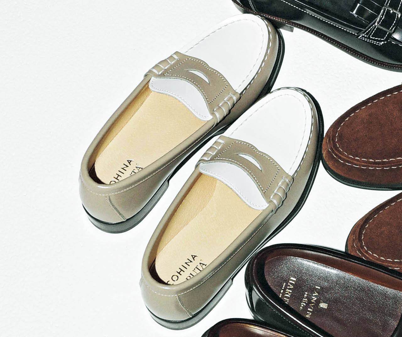 HARUTA×COHINAのローファー