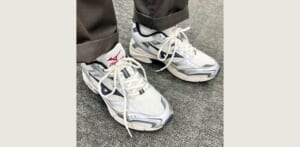40代エディターが今年買った「レトロスニーカー」を拝見！ミズノ、ハイテックで足元を今っぽく更新【2025秋】