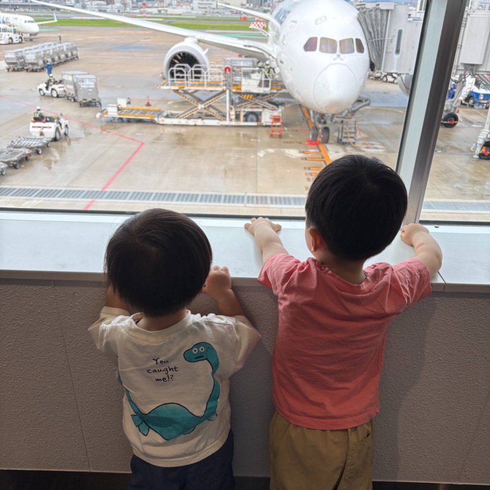 福岡空港　飛行機