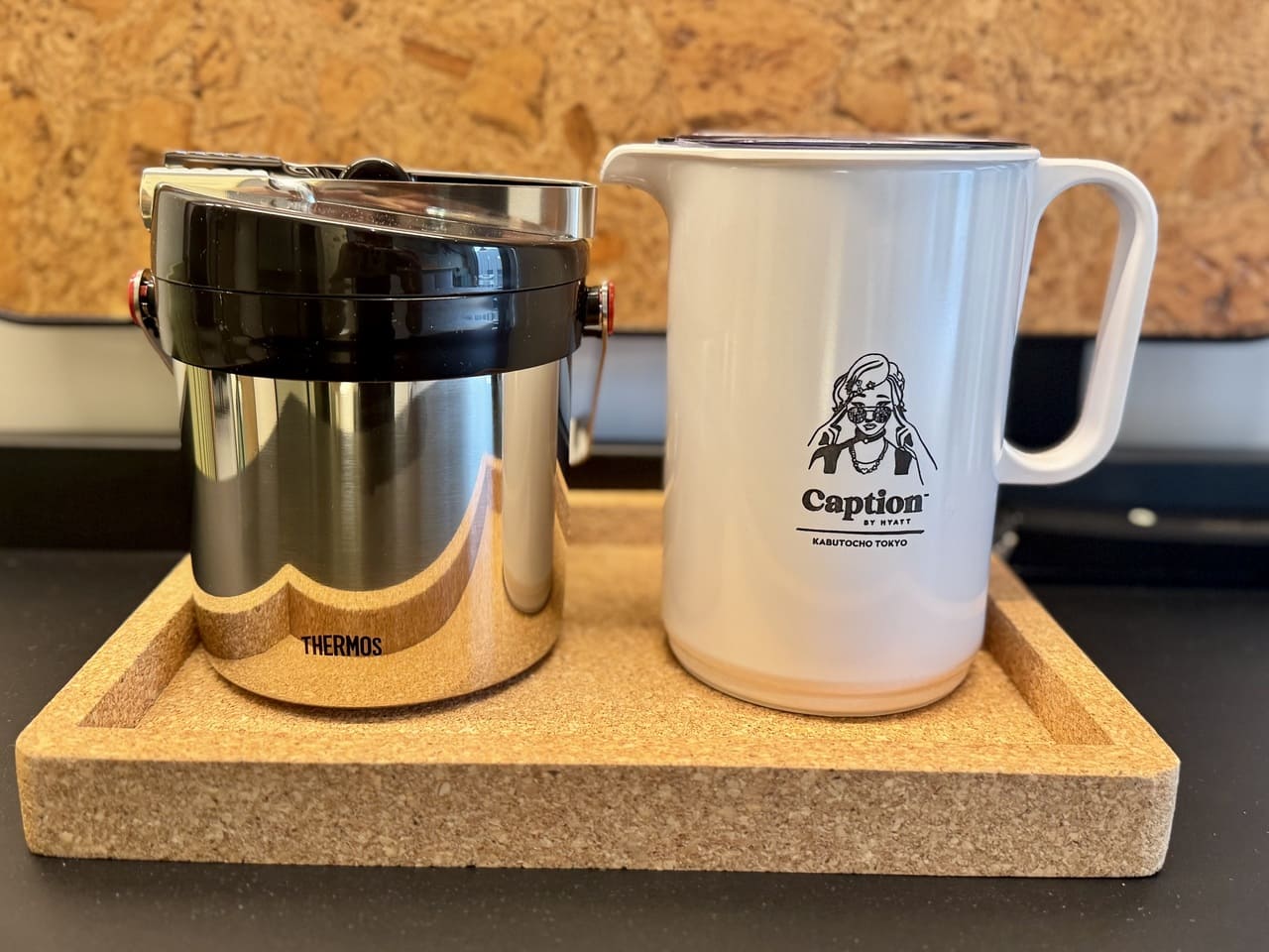 「キャプション by Hyatt 兜町 東京」スタンダード給水ポット