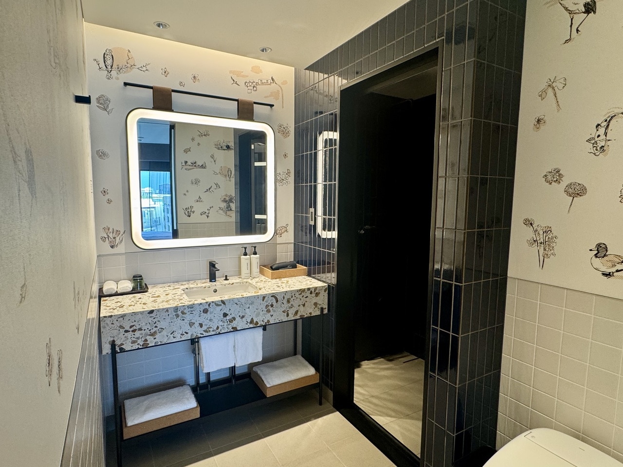 「キャプション by Hyatt 兜町 東京」バスルーム
