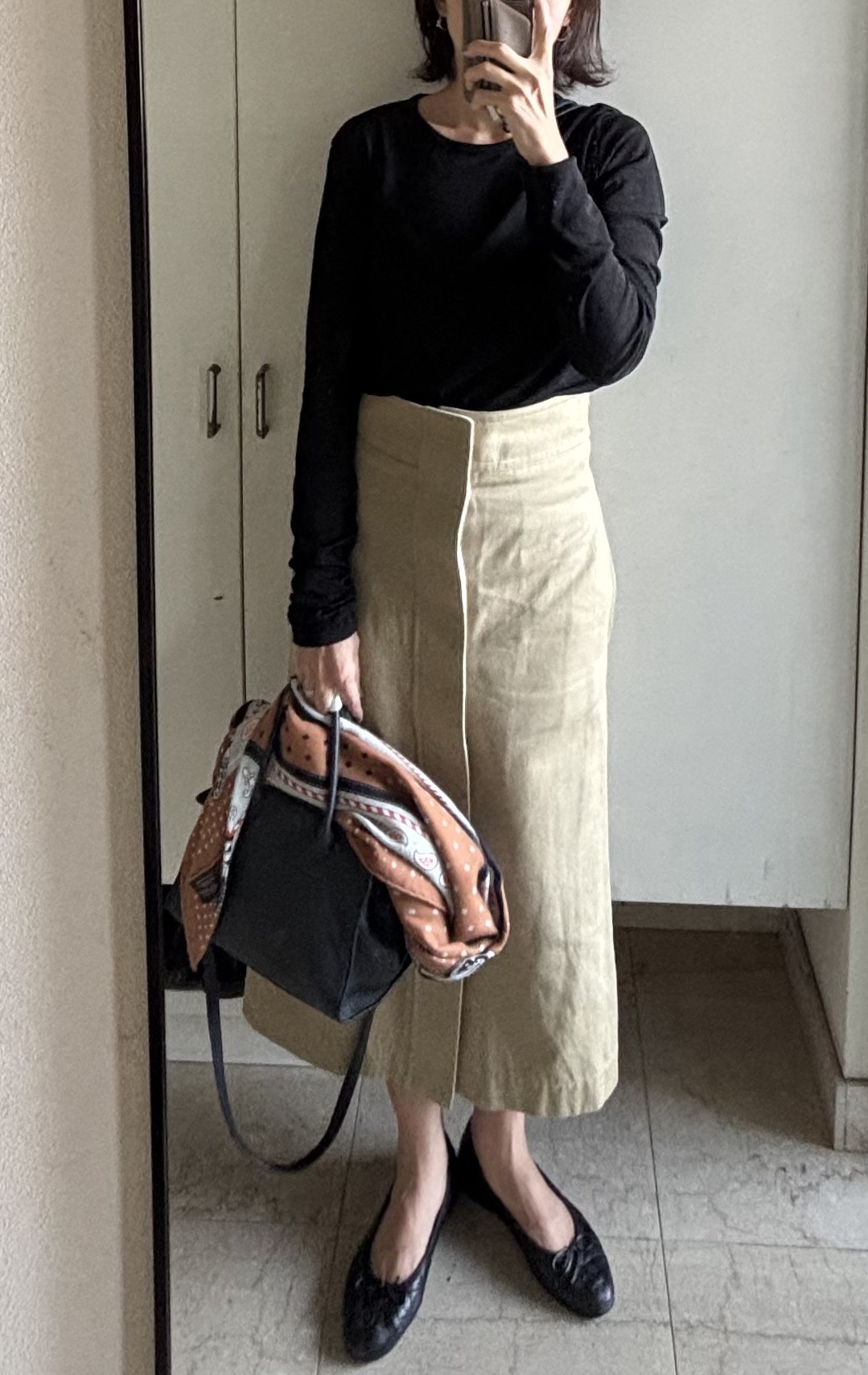 高校の文化祭へ行くママコーデ