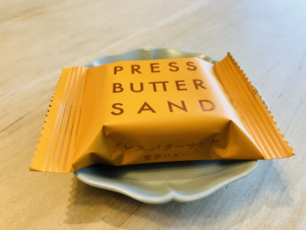 PRESS BUTTER SAND
蜜芋バター