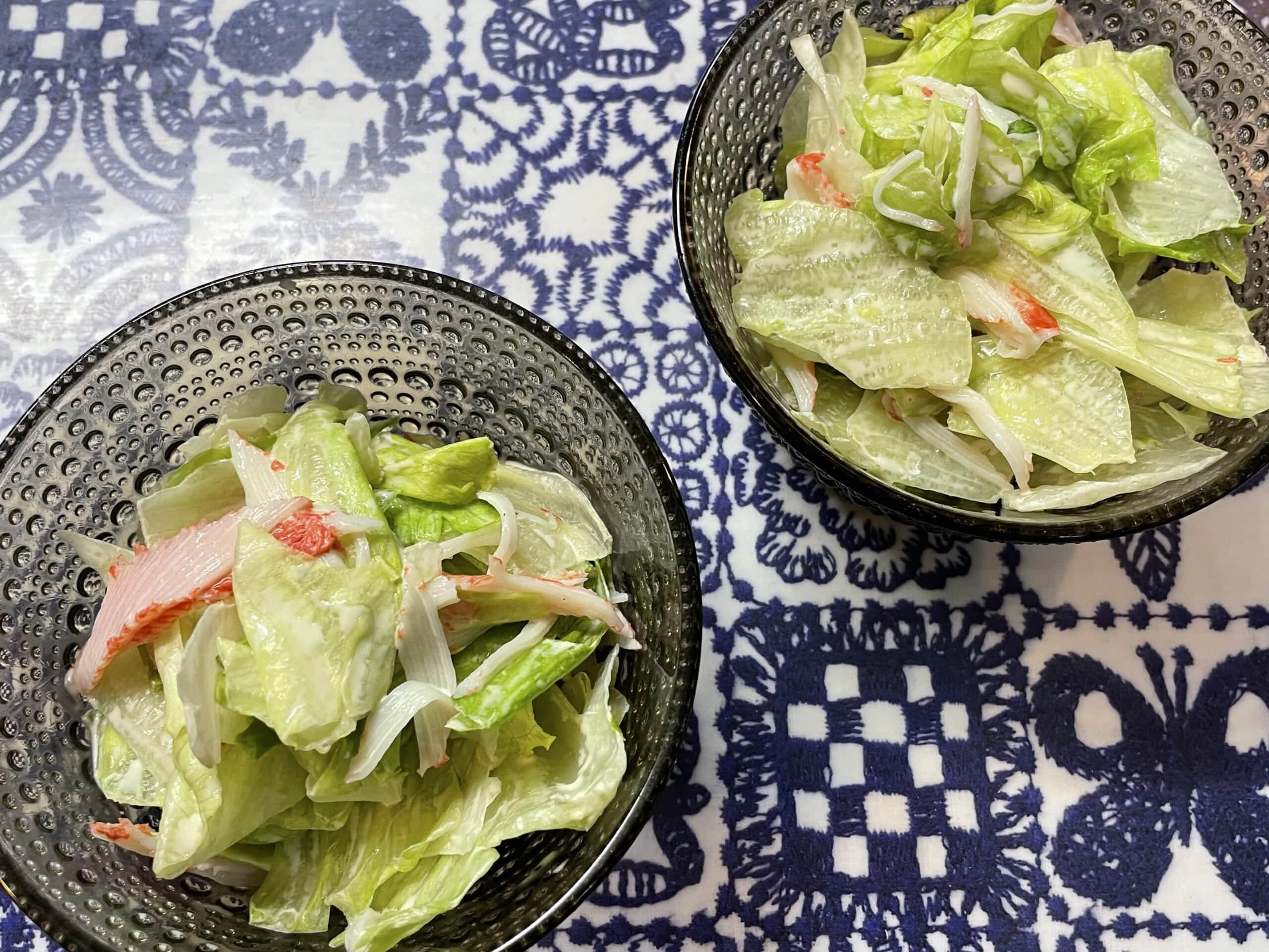 ぐっち夫婦のレシピ「ちぎりレタスとカニかまのサラダ」を40代主婦が作ってみた写真。