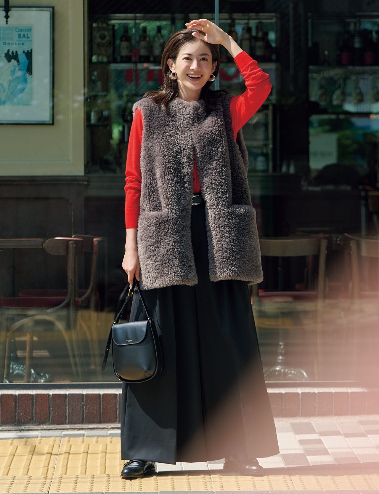 MIESROHEボアベストのコーデ 高垣麗子さん