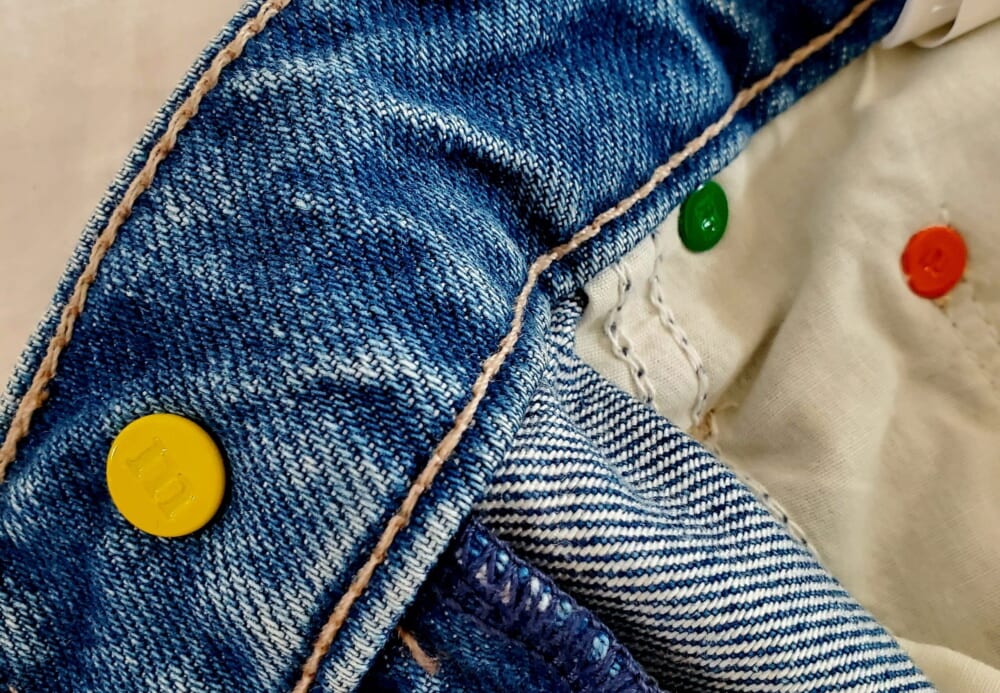 MOTHERのバルーンデニム THE PONY KEG ANKLE