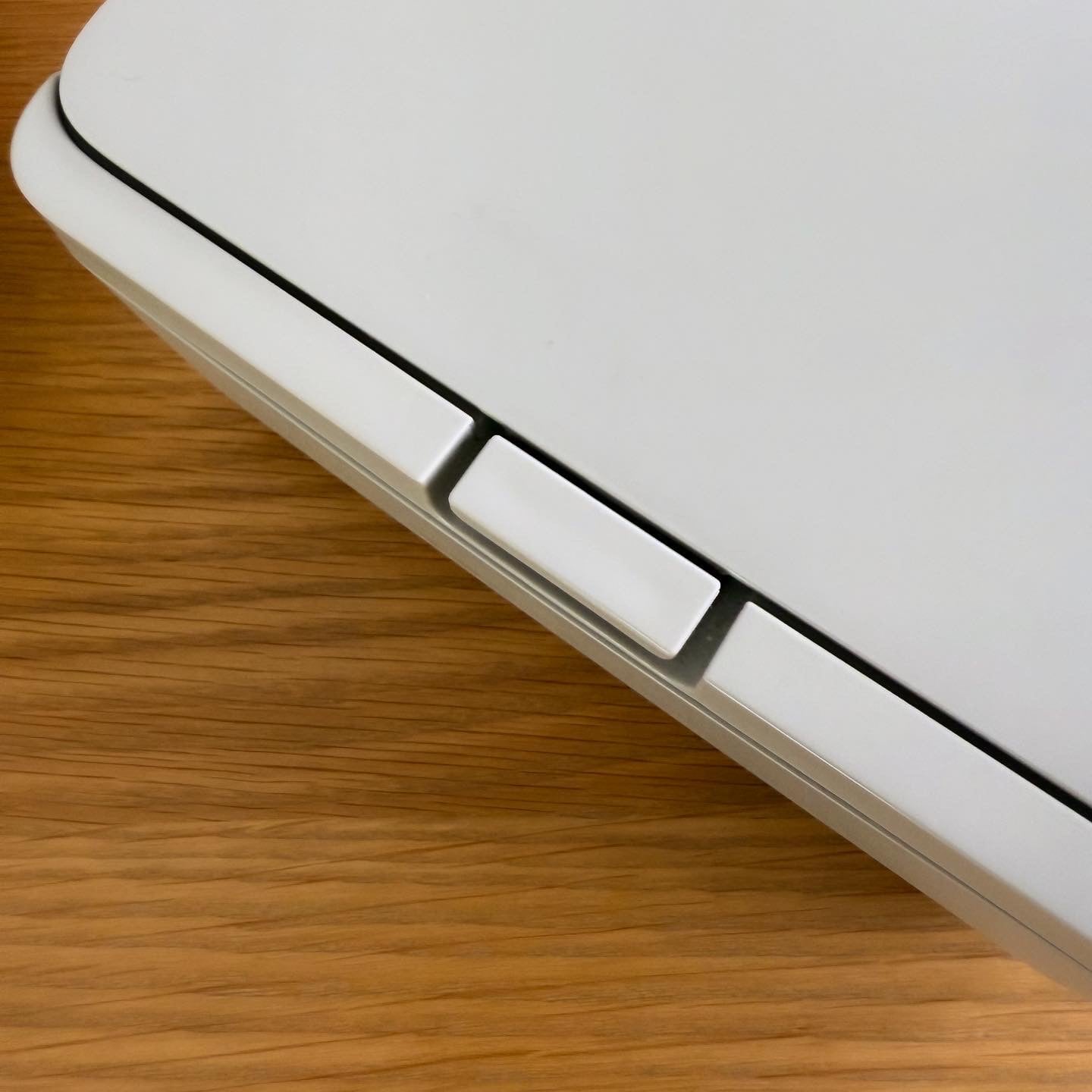 マーナ シートケース