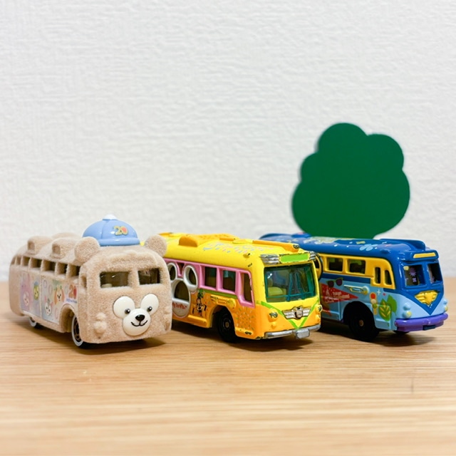 ★新品未使用タグ付き★トミカ　TDS限定　ダッフィー20周年ビークルコレクション ダッフィー＆フレンズ」20周年限定デザインの「ダッフィーバス