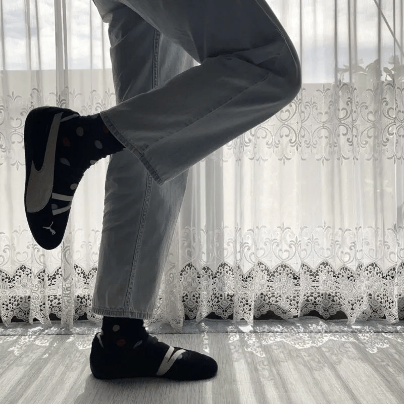 PUMA「ウィメンズ スピードキャット バレエ SD スニーカー」履いた足元