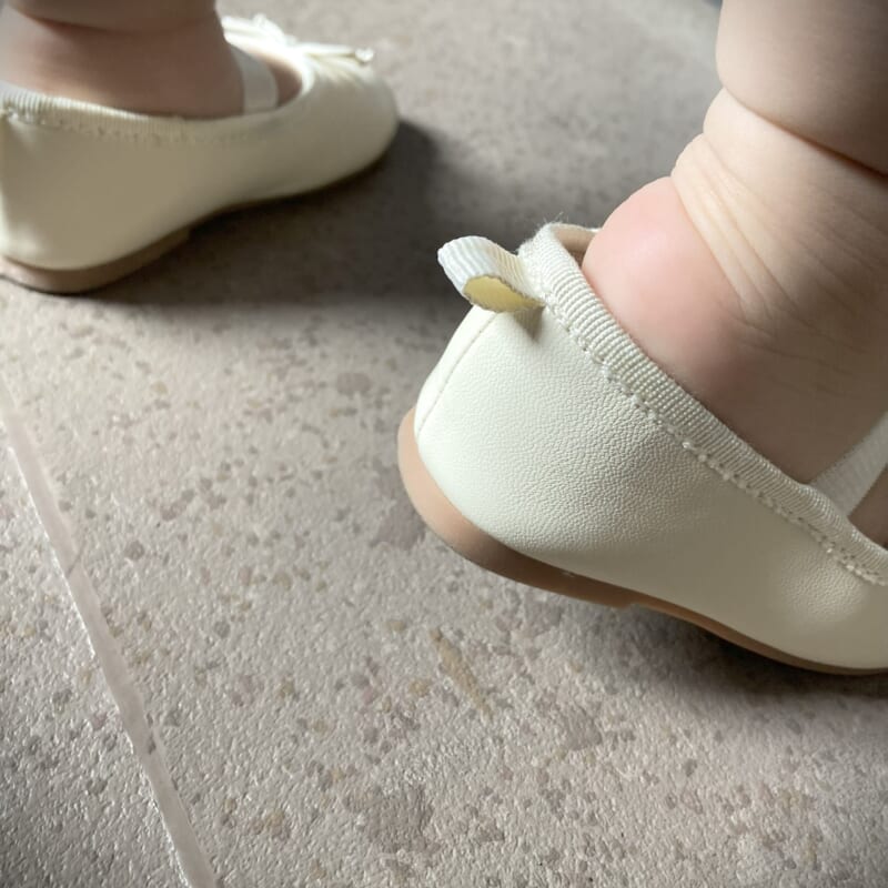 H＆Mバレエシューズ