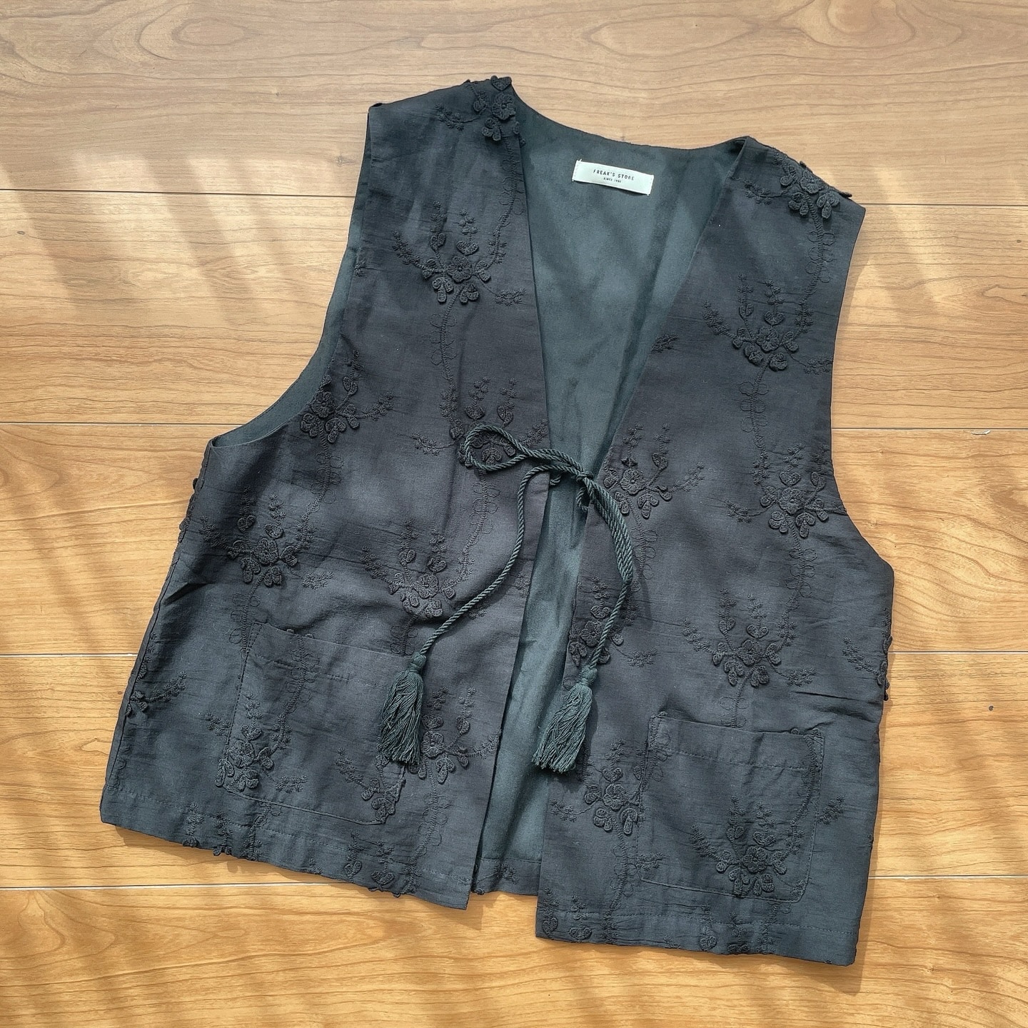 FREAK'S STORE 花柄刺繍ベスト