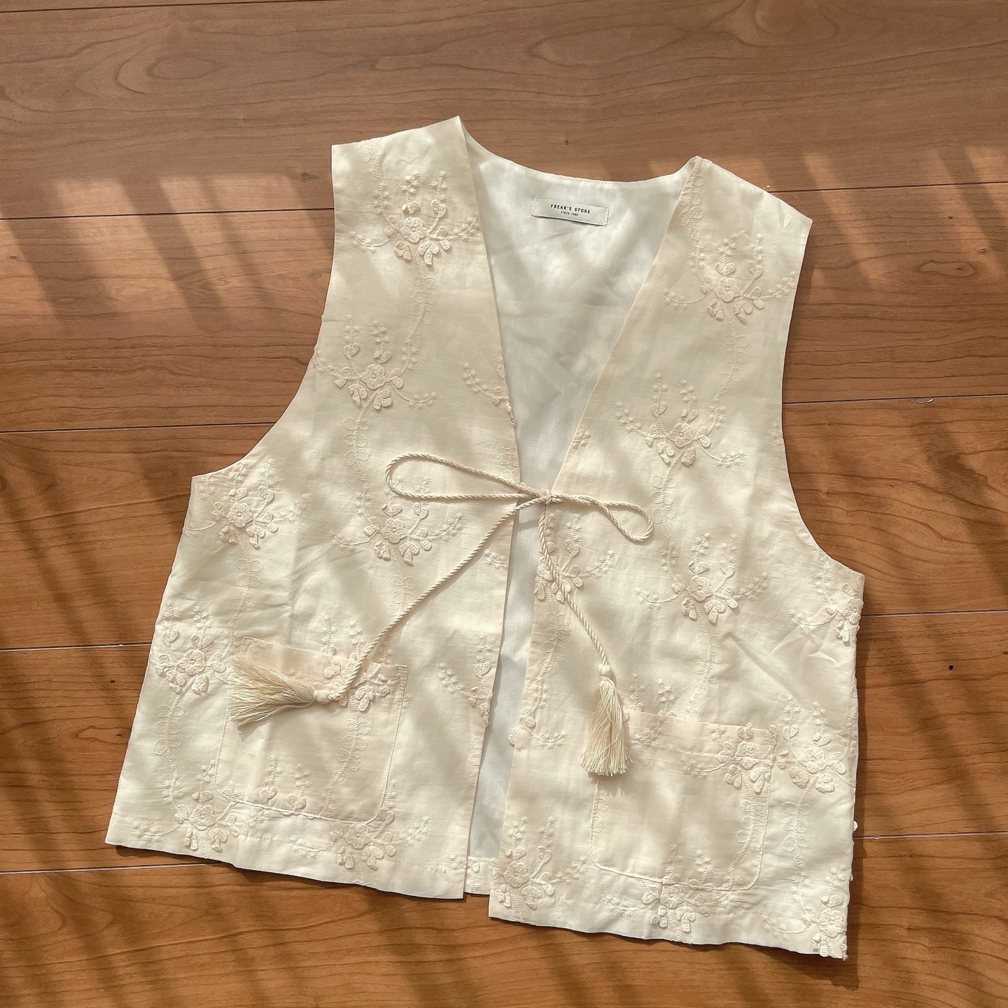 FREAK'S STORE 花柄刺繍ベスト